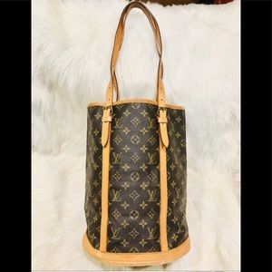 FLASH SALE! Louis Vuitton Bucket Bag GM   #2.9n